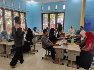 Workshop Brain Gym untuk Guru-guru di SD Silaturahim Islamic School