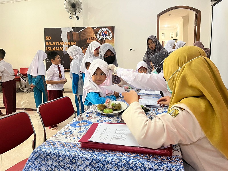 Program Bulan Imunisasi Anak Sekolah 2023 di SD Silaturahim Islamic School2