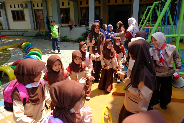 Read more about the article RA Al-Jihad Kota Bekasi Berkunjung ke SD Silaturahim Islamic School