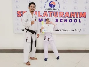 Meningkatnya Prestasi Siswa SD Silaturahim Islamic School dalam Ekstrakurikuler Karate (1)