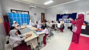 Read more about the article Kamu Yakin Jadi Guru SD?